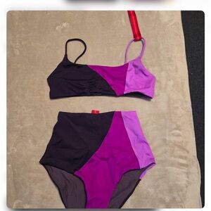 Left On Friday Colorblock set Pool Days Top and Hi Hi Bottoms